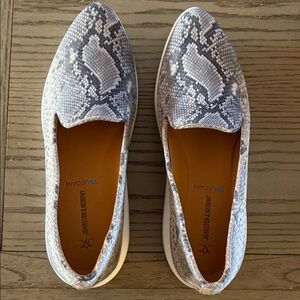 Johnston and Murphy Snake Pattern Dakota Slip Ons